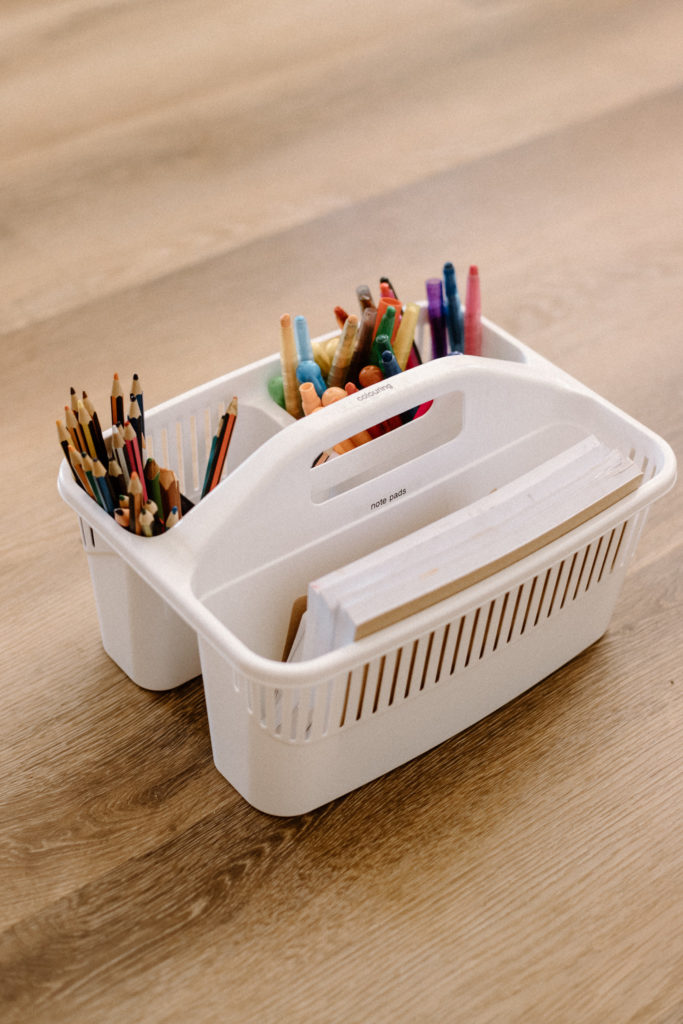 Premium pens and crayons sorting option basket